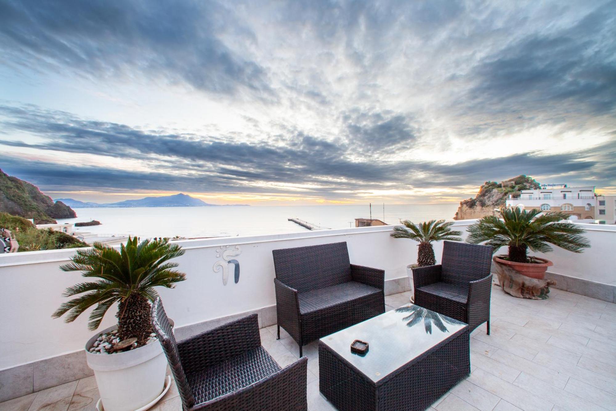 Mh Suites Rooms Apartments Bacoli Buitenkant foto